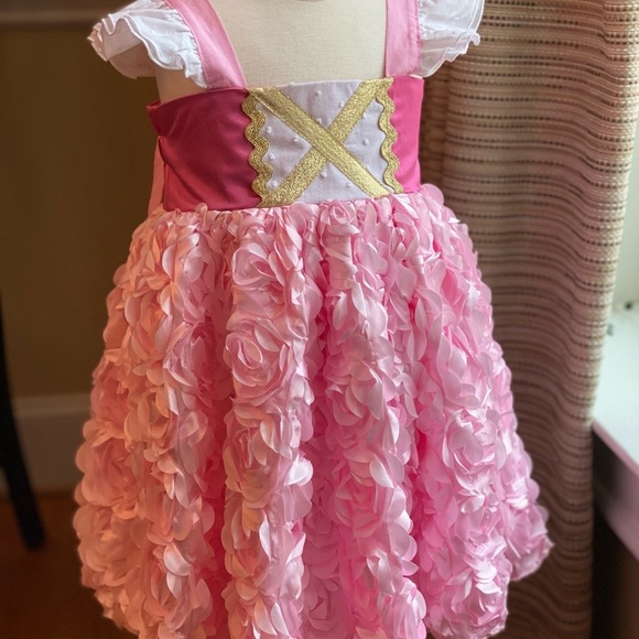 Disney Other - Disney sweet petunia sleeping beauty dress